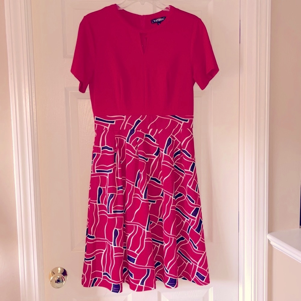 Red Pattern Dress - Picture 2 of 4